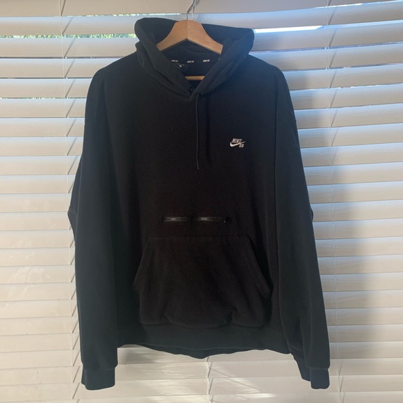 nike large hoodie